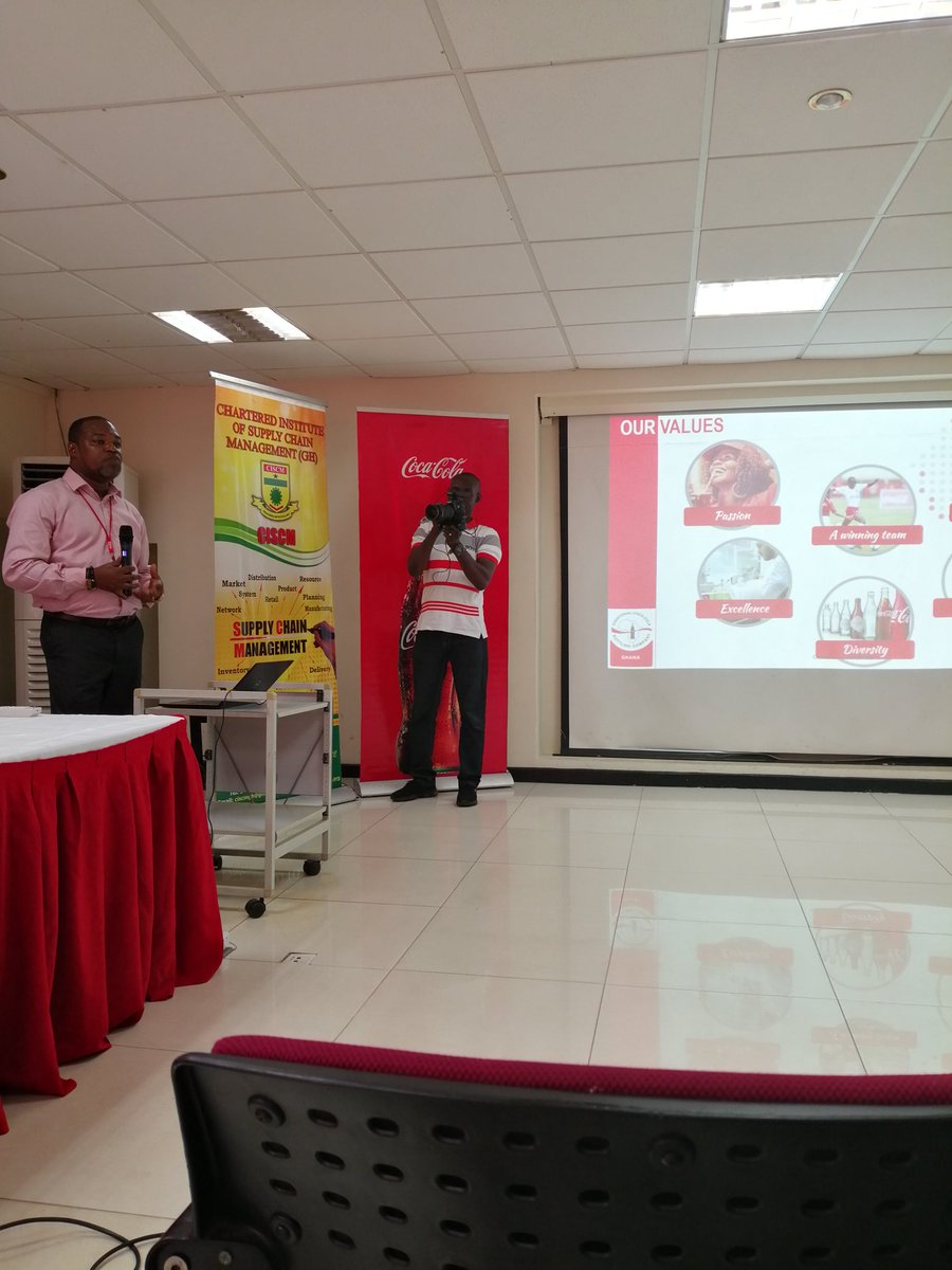 Obiba_'s tweet photo. World Supply Chain Day Week Celebration - Manufacturing and Distribution Day
Day 3 - Tour to @Cocacola_GH 
Insight on Supply Chain Activities from an End to End Manufacturer and Distributor @Cocacola_GH Join the #NewWave 
#ThisIsIntegratedSupplyChainMadeInGhana
#CISCM https://t.co/ByplRuZGdA