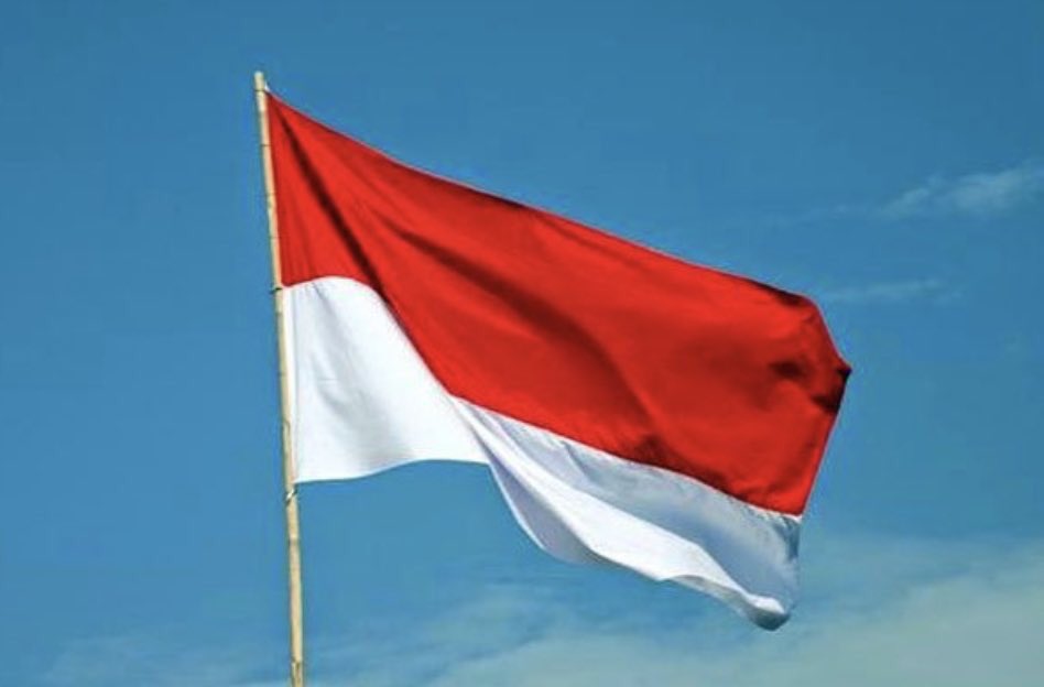 roulirajagukgu's tweet photo. Ayo 🇮🇩 
Jgn mau diajak kembali ke masa kelam.

Msh tersisa ruang utk kita bicara dari hati ke hati, membuka ruang utk dialog, mencari titik temu dan solusi yg terbaik. Buang ego kita, jgn sampai kita menyesal krn ini Inonesia milik kita bersama.

Viralkan...
#IndonesiaAman https://t.co/3kVQT4oH4V