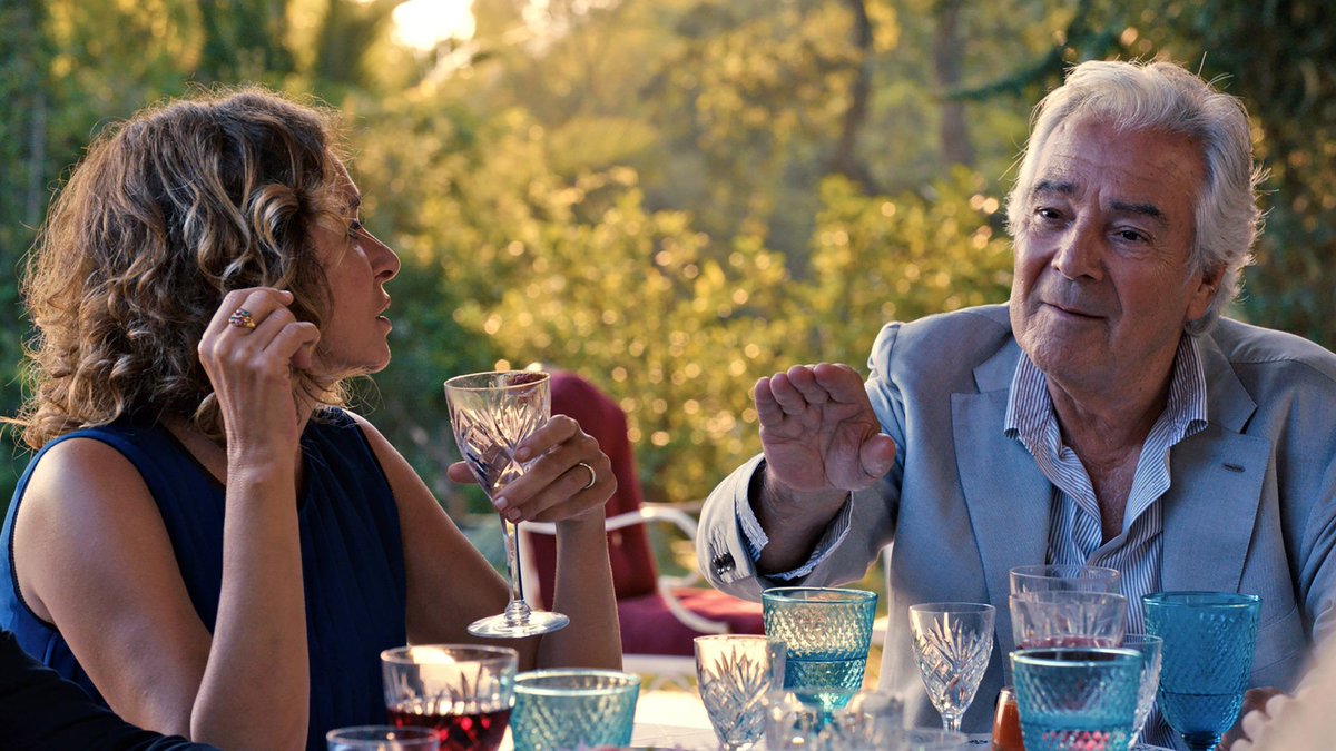 Avaloncine's tweet photo. Mientras ultimamos detalles por #Cannes2019 así nos queda el verano por delante. De todo y para todos. 
28 de junio - #LosDíasQueVendrán 
19 de julio - #DiegoMaradona
16 de agosto - #LaCasaDeVerano
6 de septiembre - #VientoDeLibertad https://t.co/YJG36hWnzX