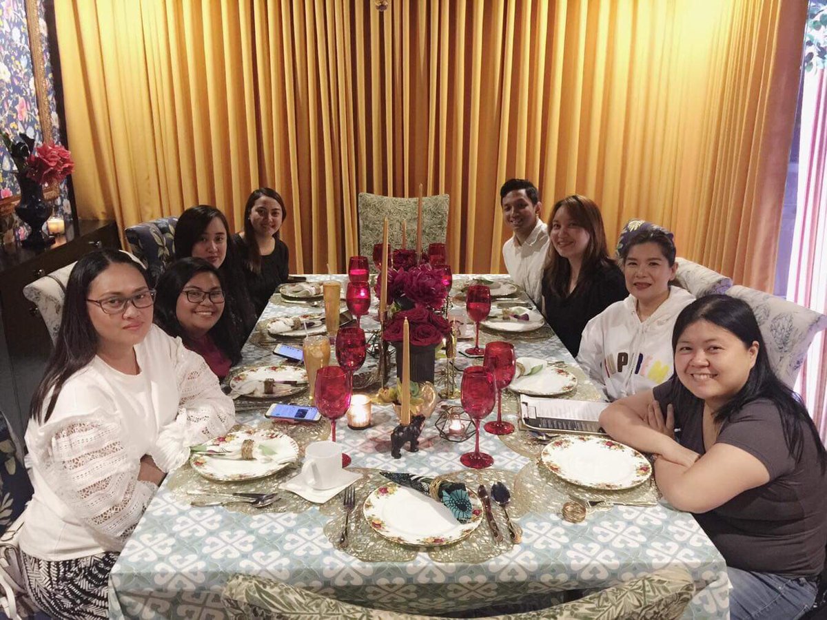 elmonatics's tweet photo. Elmonatics 9th Anniversary Dinner @SuperElmo 💙 https://t.co/vL1cnNcMrn