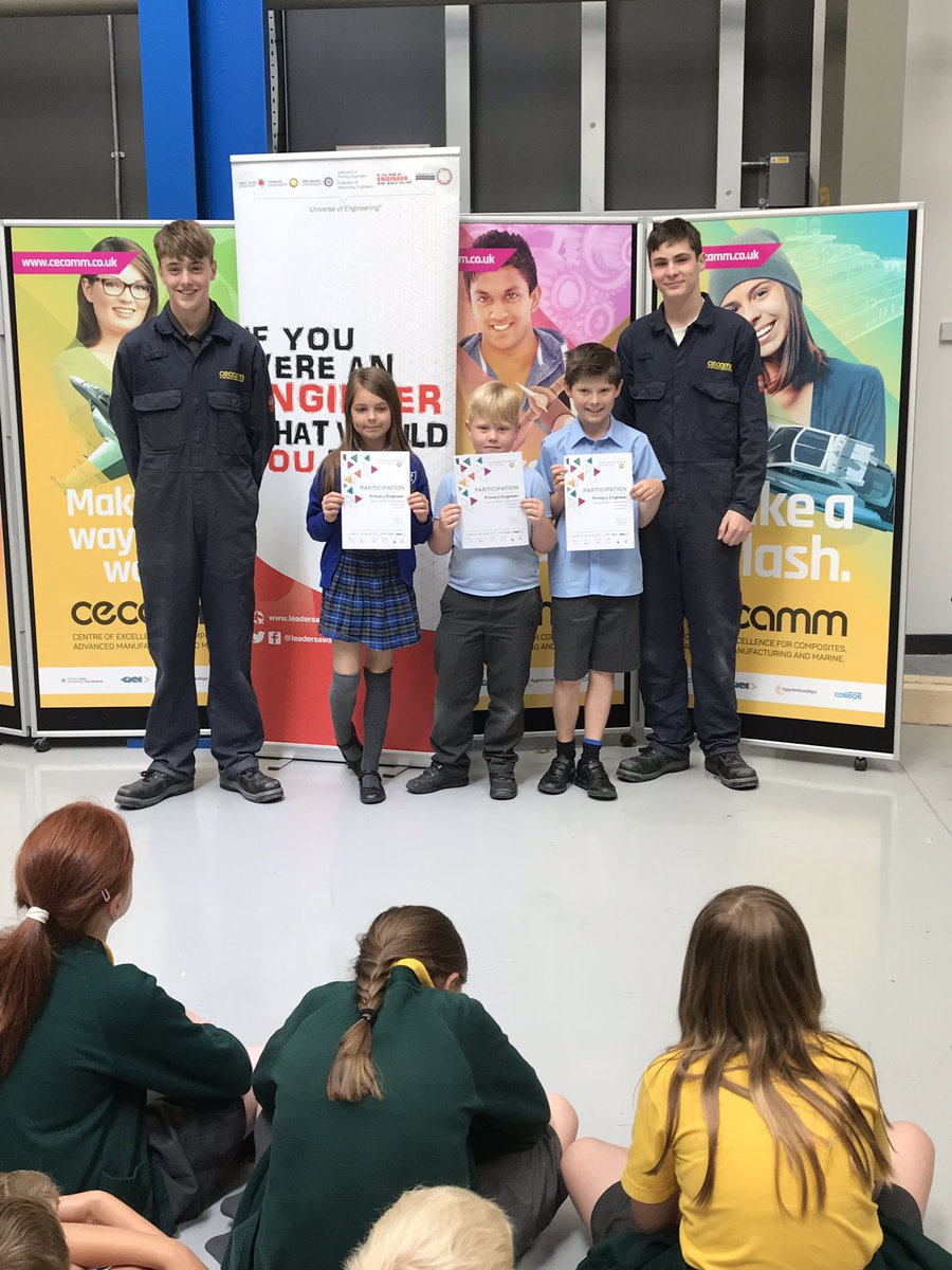 JemCurtin's tweet photo. @iwcollege Thankyou for hosting our Isle of Wight Celebration event today! It was fantastic. @hantsfutures #engineersinthemaking #CPD #STEM @primaryengineer @PrimaryJo https://t.co/eAxONkMs40