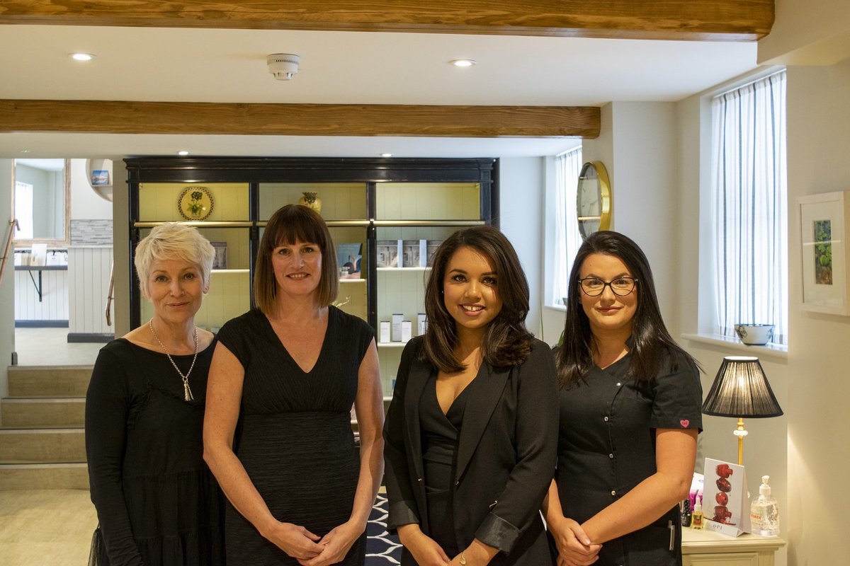 The Luttrell Arms tweet media