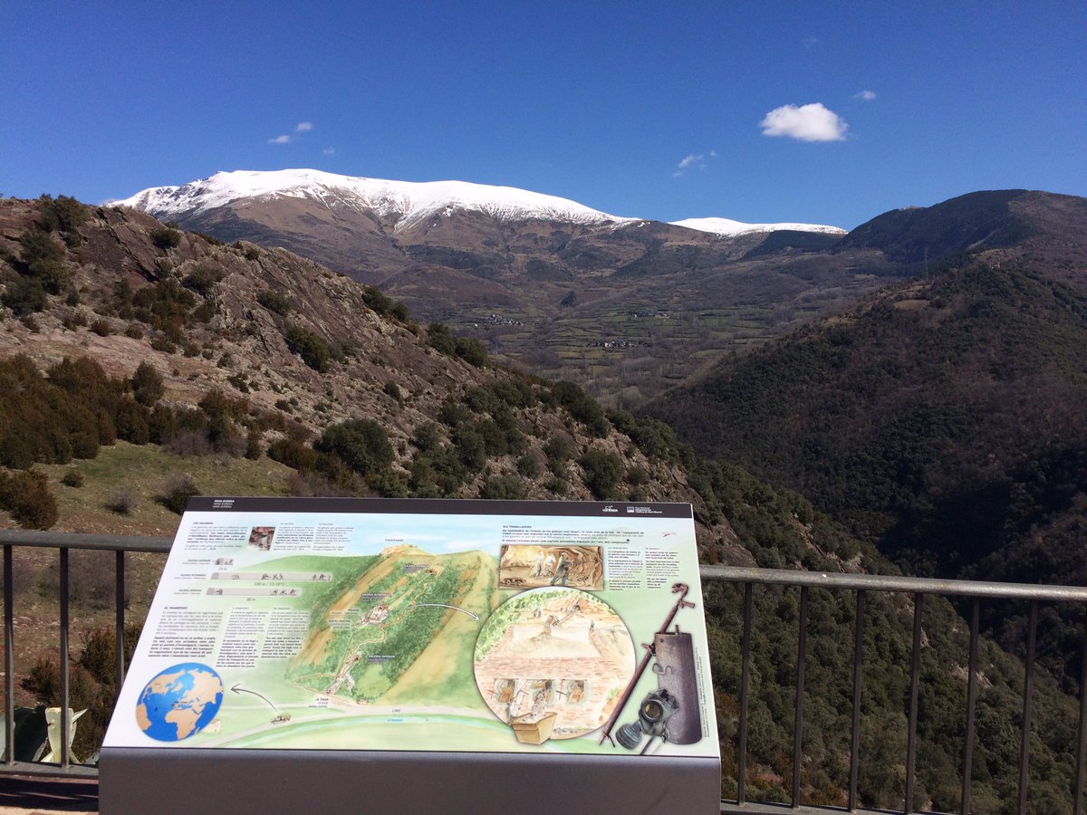 Corrent o caminant aquests seran paisatges que trobaràs si participes a La Cabanera o a la Marxa de La Cabanera.... 👟👟 Què et sembla? Encara no t'has apuntat??? 😱
Inscriu-te 👉 is.gd/LKZgLB 
#vallfosca #pirineus