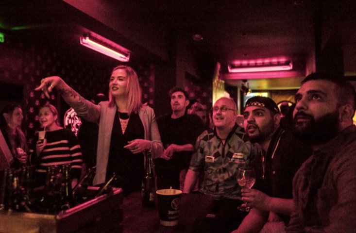 180clubb3's tweet photo. Gather your friends for a round of darts! You may even be this graceful in flight. #ModelPlayer #UndergroundDarts #Friends #Groups #Players #180ClubB3 https://t.co/dYZDpNK2TL