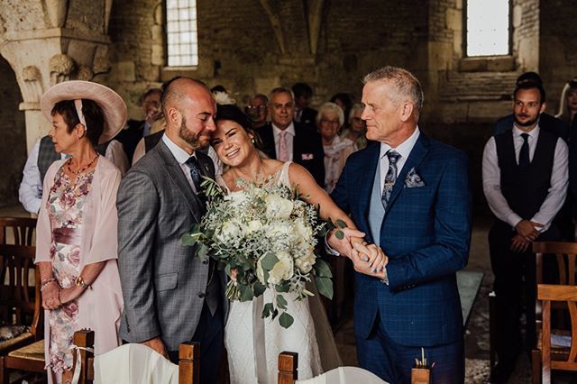 There wasn't a dry eye in the house for <a href="/samwalker86/">Sam 🤦🏻‍♀️🌴🖤</a> + <a href="/maca_mcmanus/">Chris McManus</a> beautiful ceremony at the incredible San Galgano Abbey, Italy on Sunday. In fact... nothing much stayed dry with all that famous Tuscany rain!! but absolutely nothing could dampen these… bit.ly/30zYJ7l
