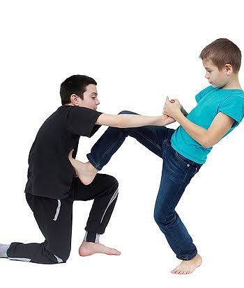 LittleFitClub's tweet photo. Little Fit Club teaches #SelfDefence.

Self-Defense Strategies to Ward Off Bullying. ... Also, equip him with some self-defense techniques. ... Here are nine strategies kids can use to defend themselves against school bullies.

Call : 011-40529523
Web : https://t.co/lRTA8bWNtH https://t.co/oxUMSv3rZz