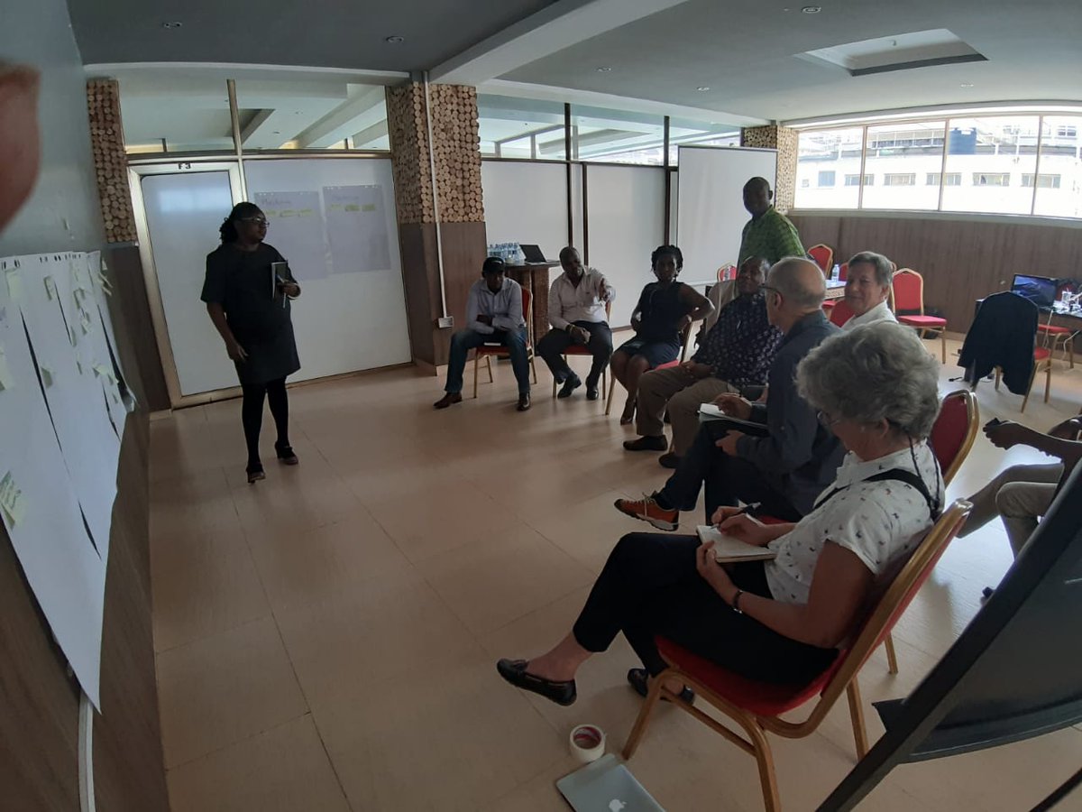 MpexInt's tweet image. At @Mpexint Software Service Workshop SMEs brainstorm with @SoftwareGroupBg for better understanding for #financialinclusion in the #agricultural sector via new #technology. #unbanked #smefinance #softwaregroup #microfinance #foodsecurity #sustainability