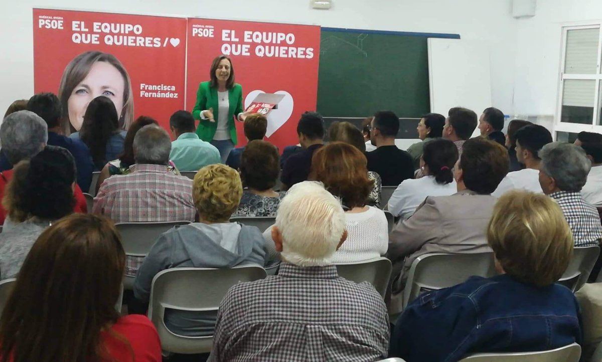 PSOEHOVERA's tweet photo. ➡Dejadez en el pueblo y las pedanías. 
➡Calles en mal estado.
➡Un centro del pueblo en condiciones nefastas. 
➡Cero propuestas para atraer empresas. 
Frente a la desidia, a la dejadez, a la falta de ideas, frente a la incapacidad y la incompetencia #FranciscaAlcaldesa. https://t.co/IotM7WF6Od