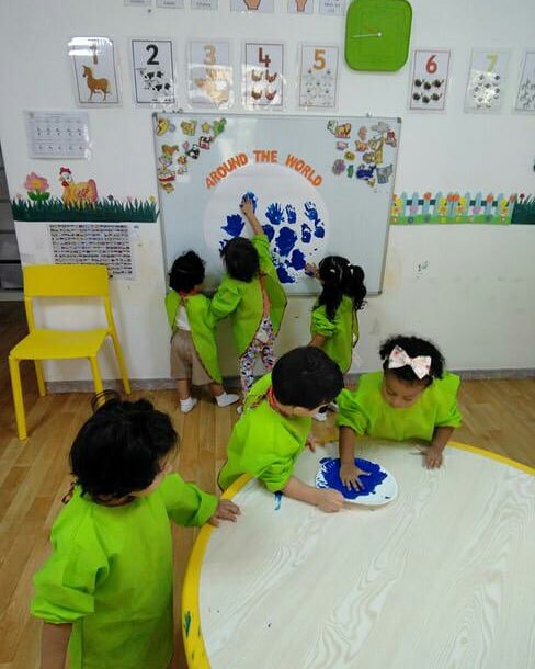 OrangeTreeOman's tweet photo. Learning “ All Around The World “ was a great experience for our students. 
Every day we visited a different continent and a different country. 
We learned about different cultures and traditions with some words of each country’s language.

#muscatmoms #muscatkids https://t.co/hZBn72srNN