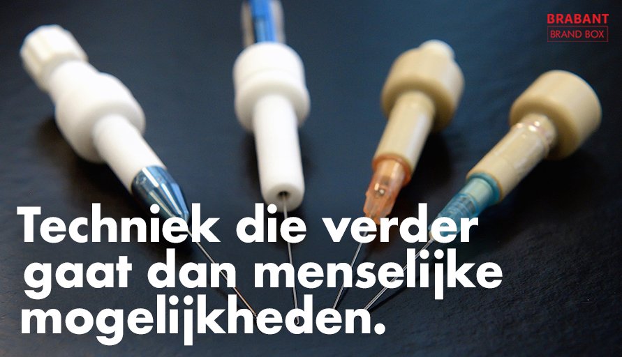Wereldwijd durft slechts een handvol chirurgen operaties in het netvlies aan. De operatierobot van <a href="/PRECEYES/">PRECEYES</a> neutraliseert trillingen van de handen van de chirurg. De 1e succesvolle operatie was in 2016.

Lees of download het verhaal van Preceyes via ➭ bit.ly/bbb-operatiero…