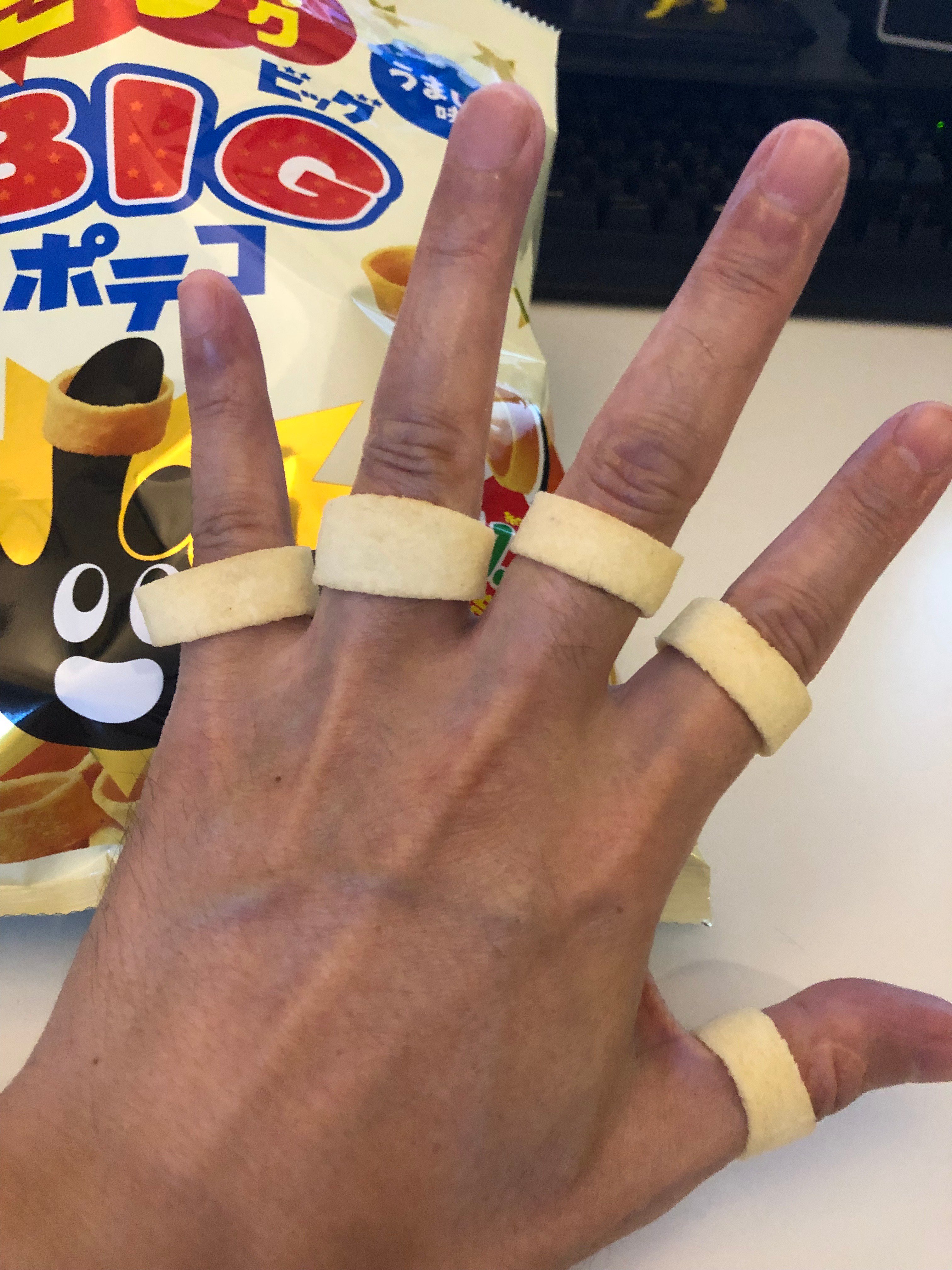 ローリング内沢 Twitter पर 指の太い人に朗報だ どっさりパックbigポテコ なら 指が太い人でも根本までポテコをはめることができるぞ やったね T Co 9hpqat9jfe Twitter