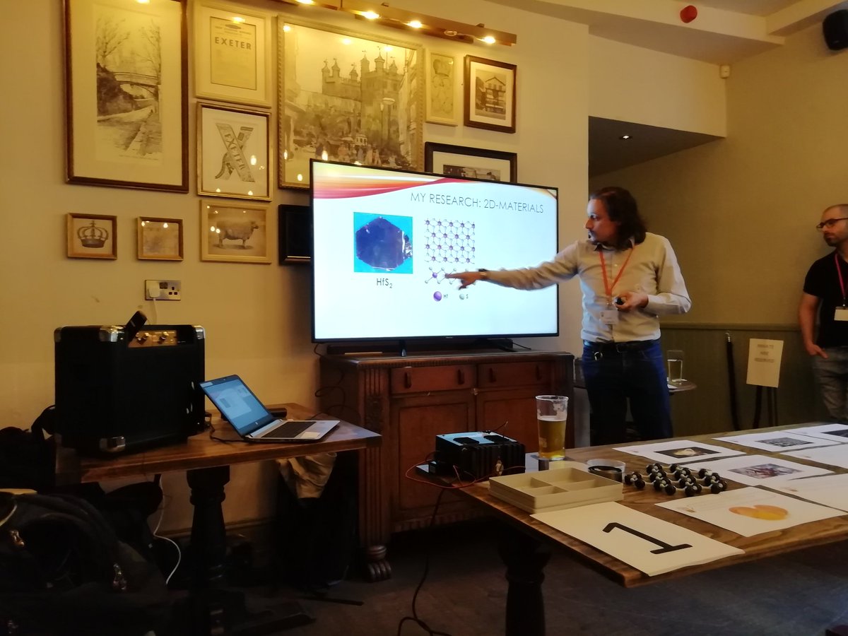 lauren_emily_b's tweet photo. #Throwback to 2 days ago, when @adoldesa told us about circuits made of 1-atom-thick materials, @PabloMPancorbo explained how nanoparticles defeat cancer, and Steve needed help with all those zeros to show how many atoms are in a mobile phone! All at @pintofscience #pint19Exeter https://t.co/ItOHK8wHV9