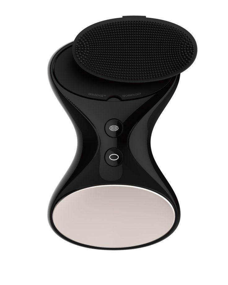 Blackhairmags's tweet photo. BeGlow – a mini gym for the skin https://t.co/TMwQ7xPfOY https://t.co/U0vRkmm0lW