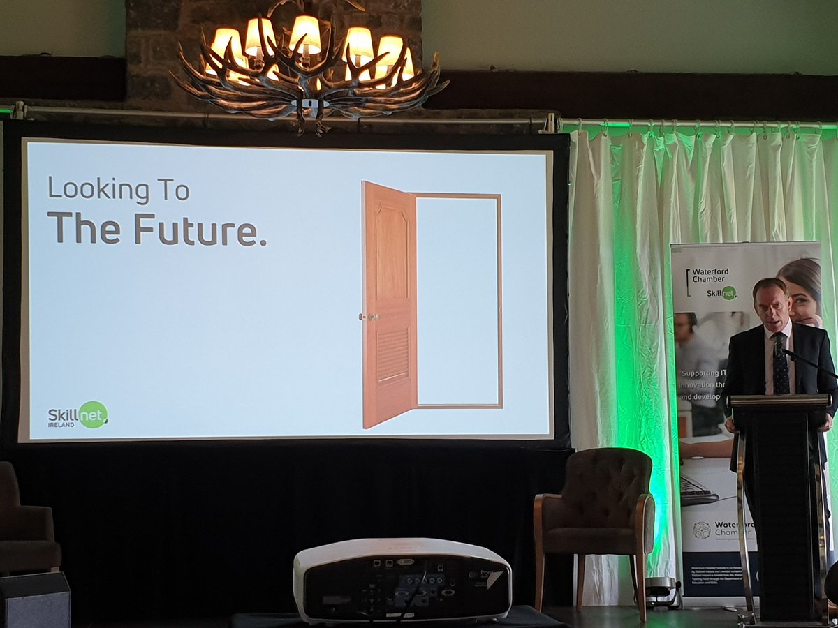 #WorkforceIreland @pjthealy 'jobs of the future will be High Tech & High Touch' stresses the importance of human skills @SkillnetIreland @DroghedaChamber #Upskilling