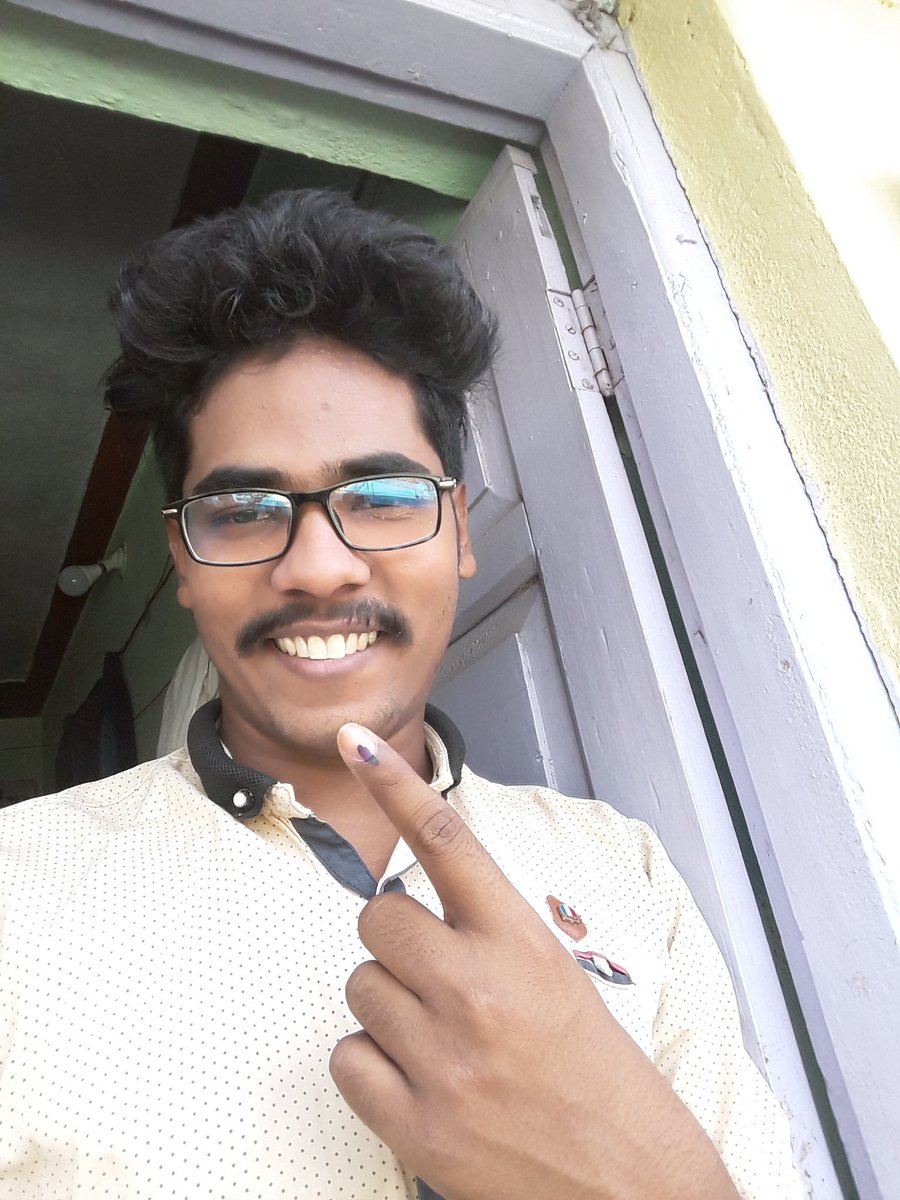 @medlifecare My selfie after voting.

#HealthForTheNation
@medlifecare 

Join
@NiteshBhoyar82 
@sanjayjoshii 
@imQamarunnisa