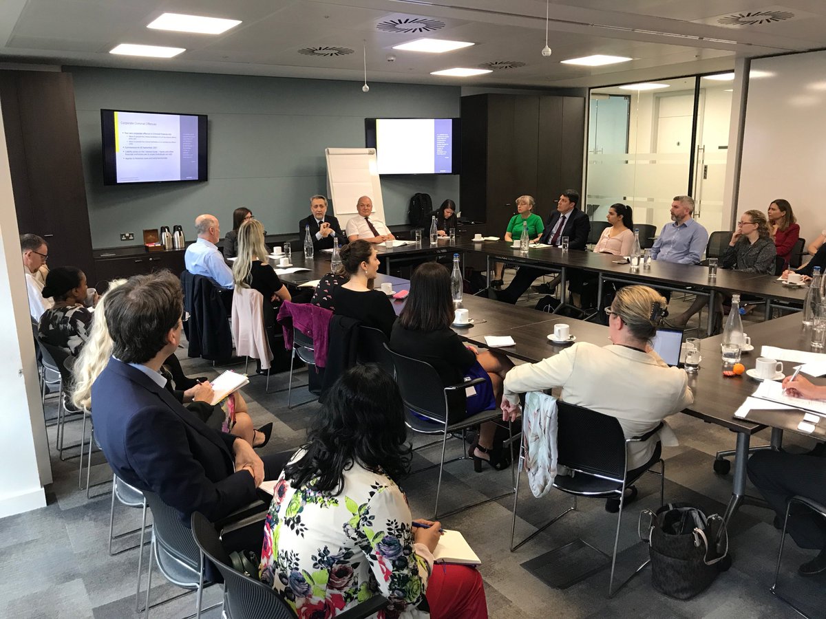glittlejohn's tweet photo. Some of #City best and brightest on #economic #crime gather ⁦@CISI⁩ to hear Ali Kazimi of Hansuke Consulting, Paige Berger from #NewYork, and Richard Parlour of Financial Markets Law International in super tour d’horizon of major issues, part of excellent #CityWeek2019 https://t.co/oPmjkTOA0S