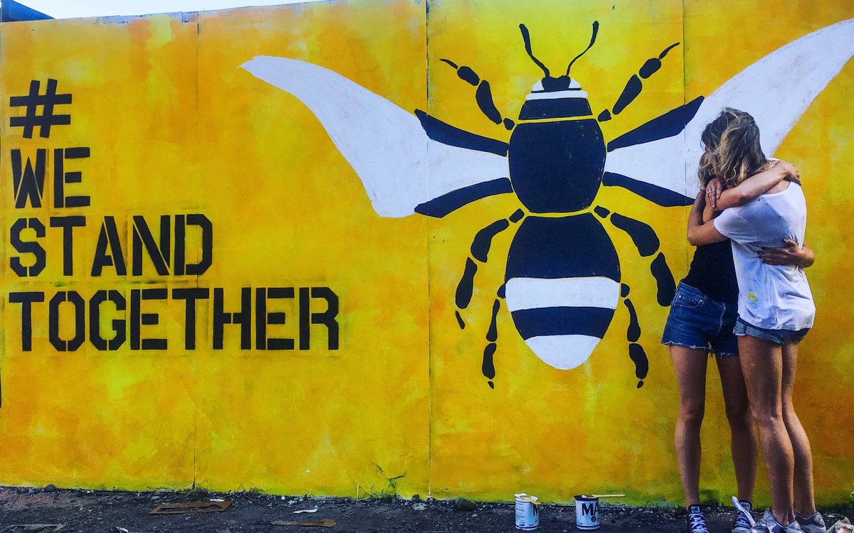 clouisef2014's tweet photo. Today we remember our 22 angels✨ taken too soon 🐝Because this is the place in our hearts, in our homes, Because this is the place that’s a part of our bones...#WeStandTogether #ManchesterRemembers #StayStrongOurKid https://t.co/YqA3CdU749
