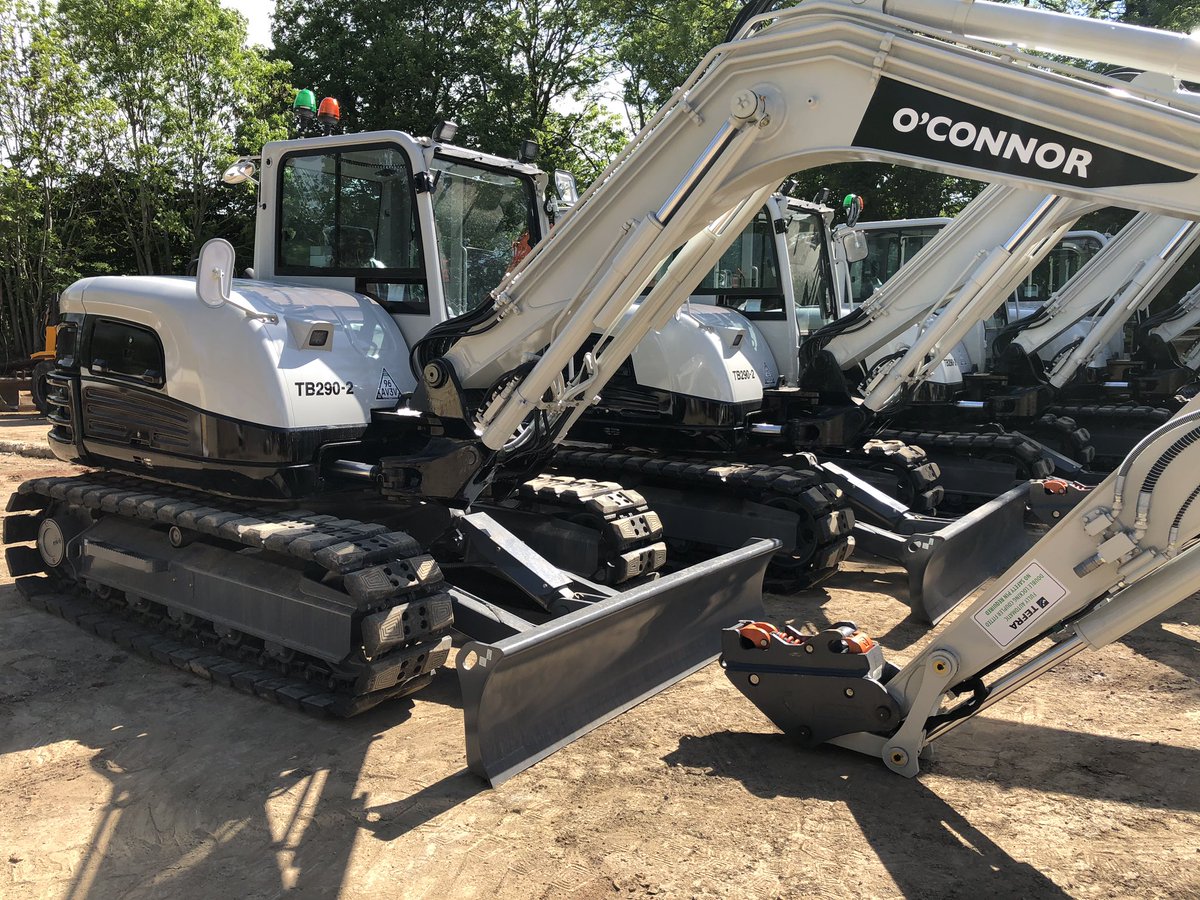 4x Brand New TB290-2’s just landed this morning from CBL! Just waiting on the delivery of Buckets from <a href="/Stricklanduk/">Strickland MFG Ltd</a> tomorrow and then ready for hire!! All enquiries please call 01242 241100 #planthire #cheltenham #Takeuchi #CBL #TB290-2 <a href="/JohnElliott36/">John.Elliott</a> <a href="/simonsaan/">Simon</a> <a href="/cbl_plant/">CBL</a>
