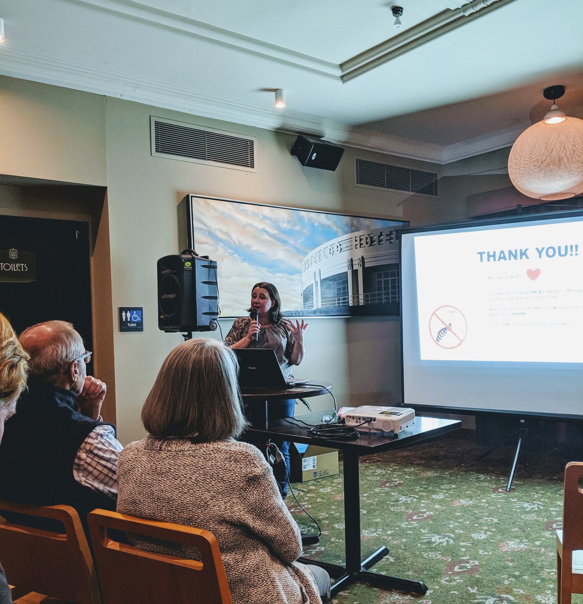 DrSamanthaDando's tweet photo. Great talk by Dr Francesca Frentiu from @qut_ihbi at Pint of Science! Learning about mosquito transmission of Zika virus whilst enjoying a beverage 🍺 #PintAU19 https://t.co/O25rINzXpt