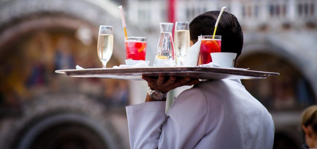 GenCcons's tweet image. Ready to take on a customer centric approach? Learn how the Salesforce customer success platform helps your business provide seamless customer experiences across any channel at buff.ly/2MfUoDp #GENC #Salesforce #CustomerCentricity