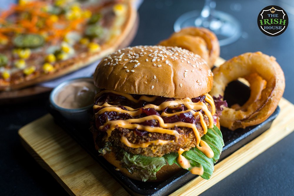 MarketcityKurla's tweet photo. .#DryDayAlert

Celebrate the dry day with the all-day happy hours, valid on everything ranging from food to mocktails. Gather your crew, and quench your munchies with @theirishhousein at #MarketcityMumbai on Level 1.

#IrishHouse #FeastLikeAnIrish #MarketcityFoodies https://t.co/Urav4ruiqh