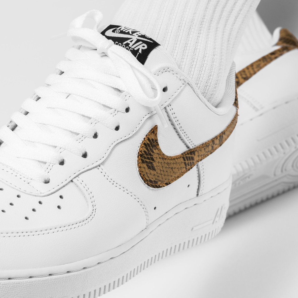 nike af1 python snake