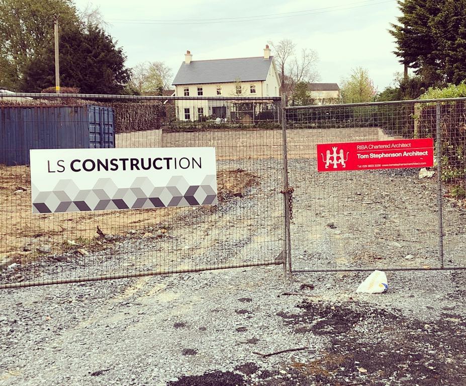 Liking the external signage produced by Eakin Ltd for @lsconstructionltd  ow.ly/HKsc30oMozW