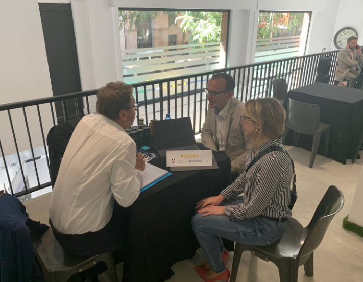 CampanileSpain's tweet photo. Hoy los Hoteles Campanile nos encontramos en @ChambreBCN en la segunda jornada #BtoBio 2019 intercambiando conocimientos con productores franceses y sus excelentes productos #orgánicos y #bio, que siguen la tradición de nuestro programa #CampanileAndYou https://t.co/nSO2HY42zB