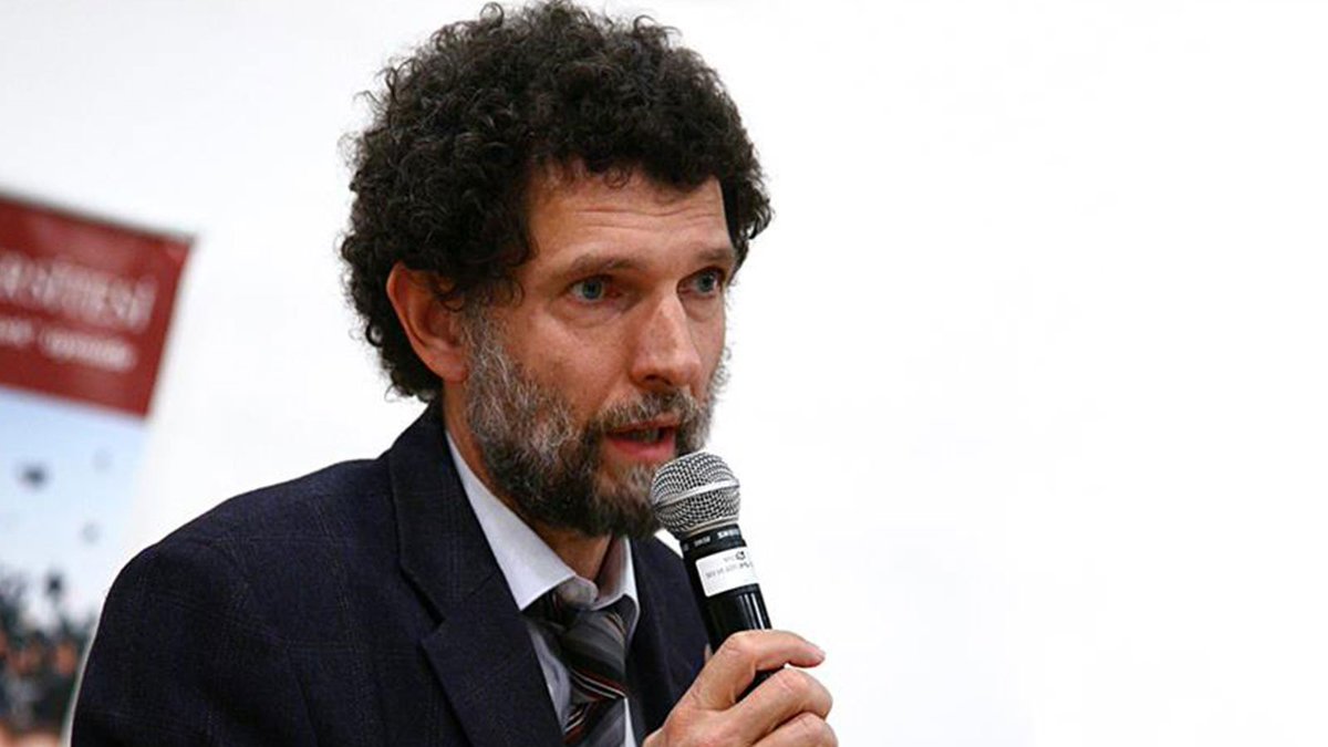Anayasa Mahkemesi 1 Kasım 2017'den beri tutuklu yargılanan Osman Kavala'nın bireysel başvurusunu oy çokluğuyla reddetti.