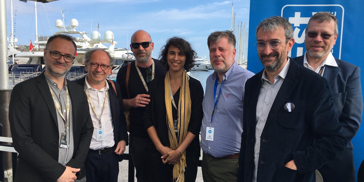 WarOnScreen's tweet photo. On croise du monde sur la Croisette ! 🎞️ #Cannes2019 @ecpa_d @LesCinemasStar @regiongrandest @eMEDIAFrance #WaronScreen https://t.co/Jk11PY888R
