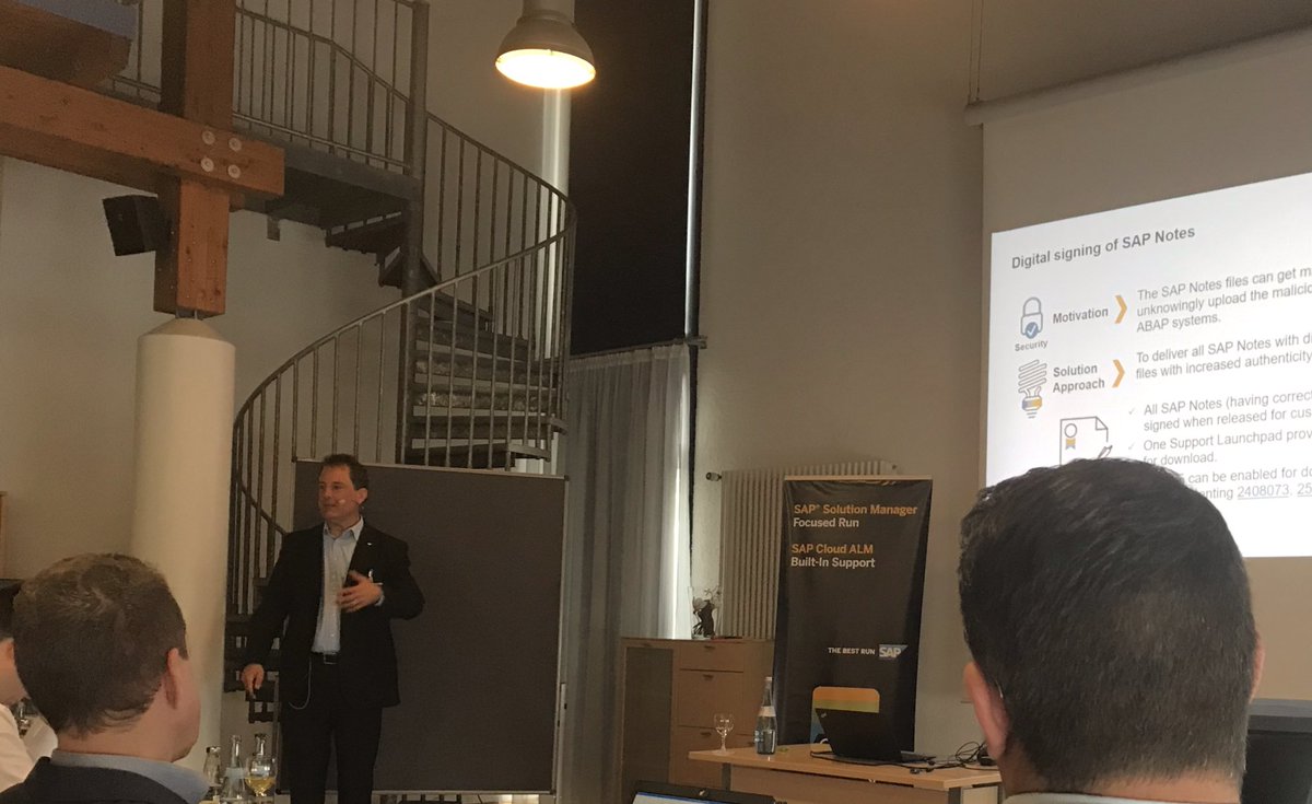 TonjaKehrer's tweet image. Heute klärt @SteuerTim Kundenfragen zum Thema Support Backbone Update. Für alle, die nicht an der @_DSAG Veranstaltung teilnehmen konnten, hier die aktuellen Infos zum nachlesen: support.sap.com/en/alm/solutio… #SolMan #SupportBackbone #SAP