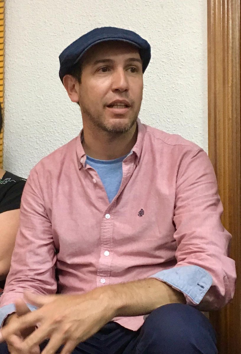 #Educacion #DebateLGTBIGetafe Cierra <a href="/UPyDGetafe/">UPYD Getafe</a> con <a href="/edaindil/">Mariano Mtz Liberali</a>: "La #educación tal y como está planteada es desigual. Apoyamos la vuelta de educación para la ciudadanía, Hay que incidir desde primeras etapas de educación para formar en valores de respeto a diversidad #LGTBI"