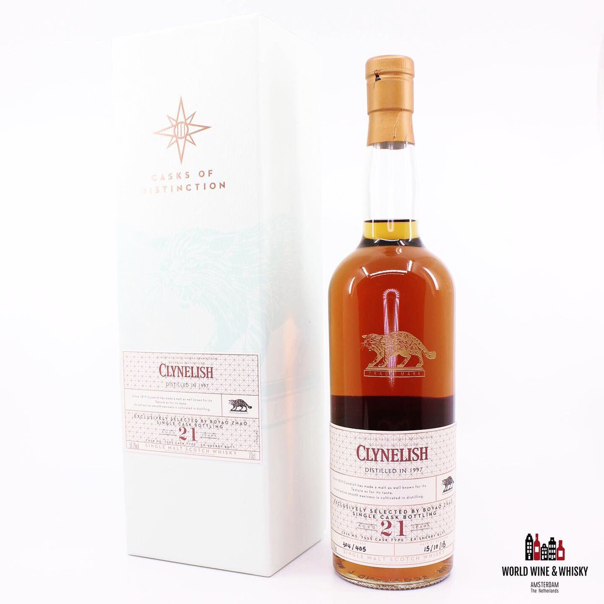 worldwinewhisky's tweet photo. Clynelish 21 Years Old 1997 2018 Cask 7555 Cask of Distinction -  Boyao Zhao Exclusive 56.7% (one of 405 bottles).
The CoD set (Lagavulin 23 YO, Talisker 26 YO and Clynelish 21YO) will be online tomorrow.
#ClynelishDistillery #ClynelishWhisky #CaskofDistinction #BoyaoZhao https://t.co/wBz2WcxQF2