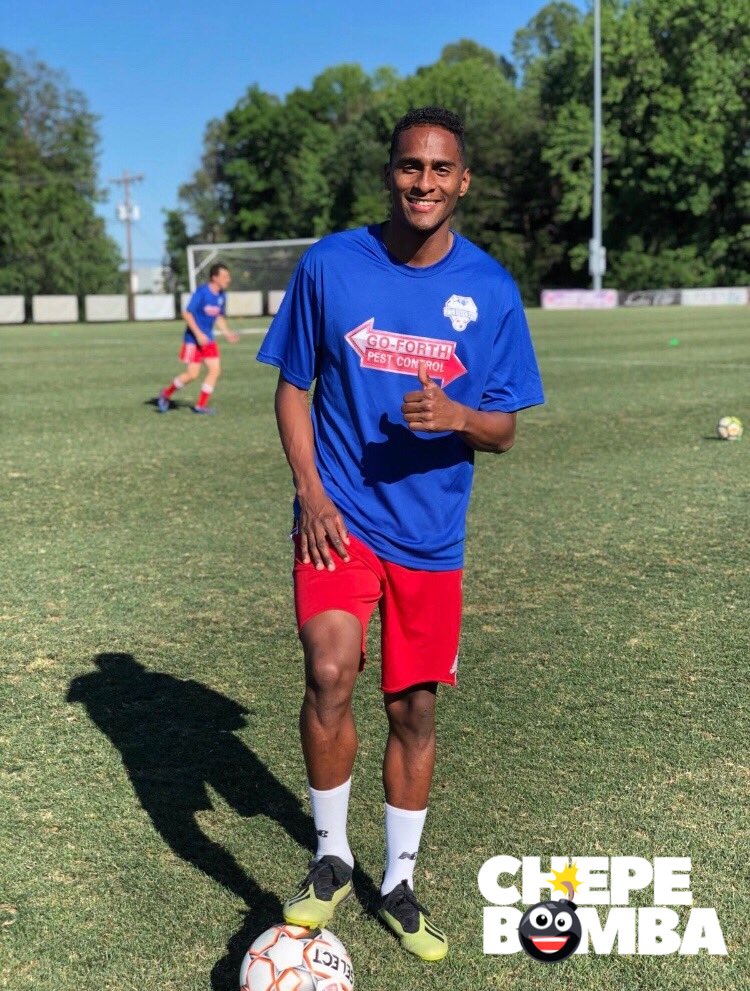 losboombastic's tweet photo. El delantero panameño Leandro Ávila, gracias a su destacada participación en la USL, ha sido invitado a un torneo de verano con la posibilidad de ser visto por scouts de la MLS. Equipo: Carolina Dynamo  en Carolina Del Norte. 💣⚽️🇵🇦 https://t.co/o9dRlaxWbJ