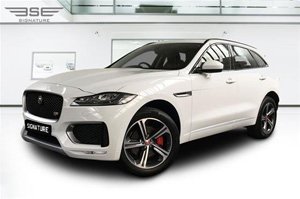 signaturecar's tweet photo. A great choice for a road trip this Bank Holiday Weekend! Call us on 0207 118 2244 to get a quote to hire one of our SUVs in the UK. https://t.co/cIQ4WSXN83
#SUV#4x4#carhire#SUVhire#rentaSUV#4x4hire#renta4x4#audi#lamborghini#bentely#mercedes#Porsche#Macan#G63#Signature https://t.co/jJOxAcLfrh