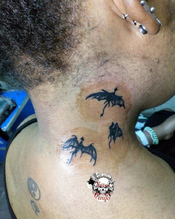 TattooKenya's tweet photo. There we go again ladies..
A stunning piece of art.. 
Leaving a statement... 
Do open for booking 
#WaiguruDP2022
#KenyaStateCapture 
#KeepGoingKinoti 
#ikokazike
Ruto
Binyaranga Wainaina https://t.co/Pf46YYQ942