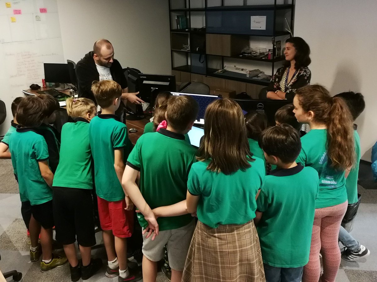 UiPath's tweet photo. Today was all about making automation fun for the 4th graders who visited us to learn more about technology and how software robots work – one step forward in nurturing digital skills for the young generation, together with AmCham Romania. #StartDigital https://t.co/V23QyK5Fa3