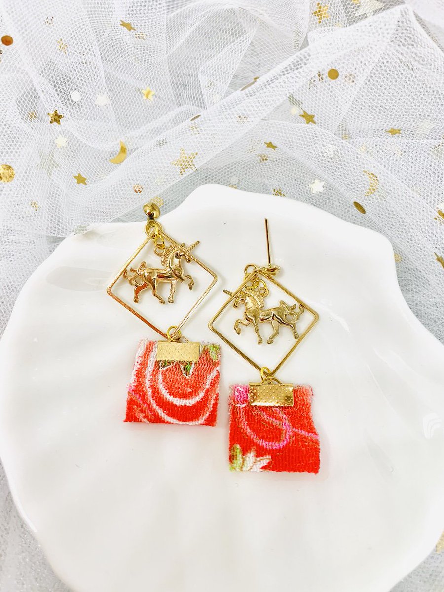 clazzymizzy's tweet photo. Fell in love with Japan? 💞🇯🇵Unicorn is here this time!!
- https://t.co/vHiUcRs3kq

#present #adorable #gfriend #pearl #父親節 #checkered #summer #cloth #handmade #forher #unicorn #fathersday #青春 #百搭 #girlish #demiseason #japanese #earrings #新店優惠 #手造耳環 #japanesestyle https://t.co/hbuJLfYf2D