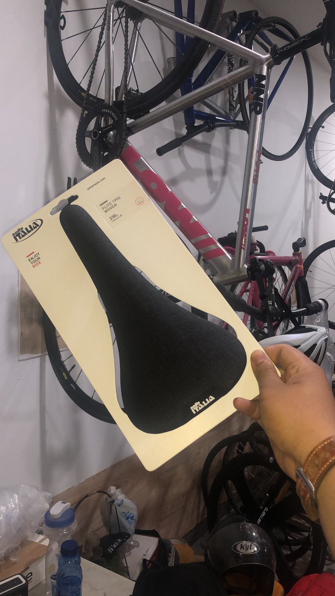 312cycle's tweet photo. 4 pcs left!
Selle italia flite 1990 woven

Price: Rp. 1.650.000 
Shipping included!
#fnfjb #312cycle https://t.co/yValgo98eO