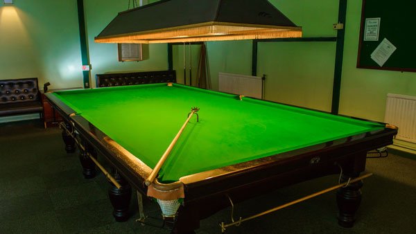 Are you looking for a new hobby or team to join? At the Holbrook Club we host a #horsham #snooker team who are looking for new players to join their league.

If you are interested in joining, or would like to find out more, get in touch with us at: office@theholbrookclub.co.uk.