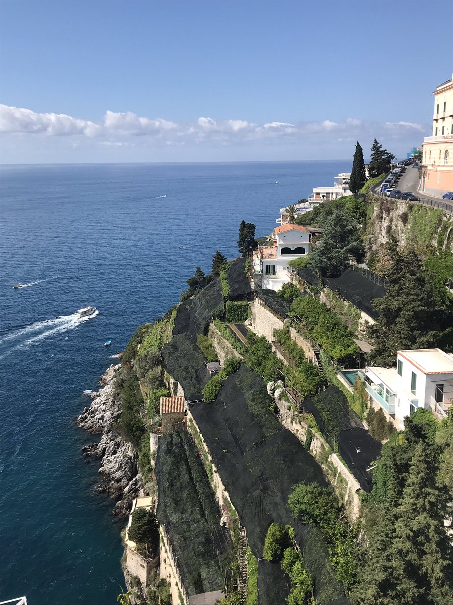 Nick_EliteTC's tweet photo. Outstanding views from @scaterinamalfi great service and food to match. Feeling very lucky. https://t.co/mHEipWBnCs