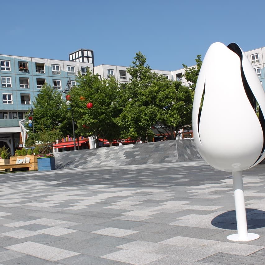 TulpiDesign's tweet photo. Tulpi-Arabesque also award winning design from Marco Manders #Tulpi https://t.co/wGOxZaeEla