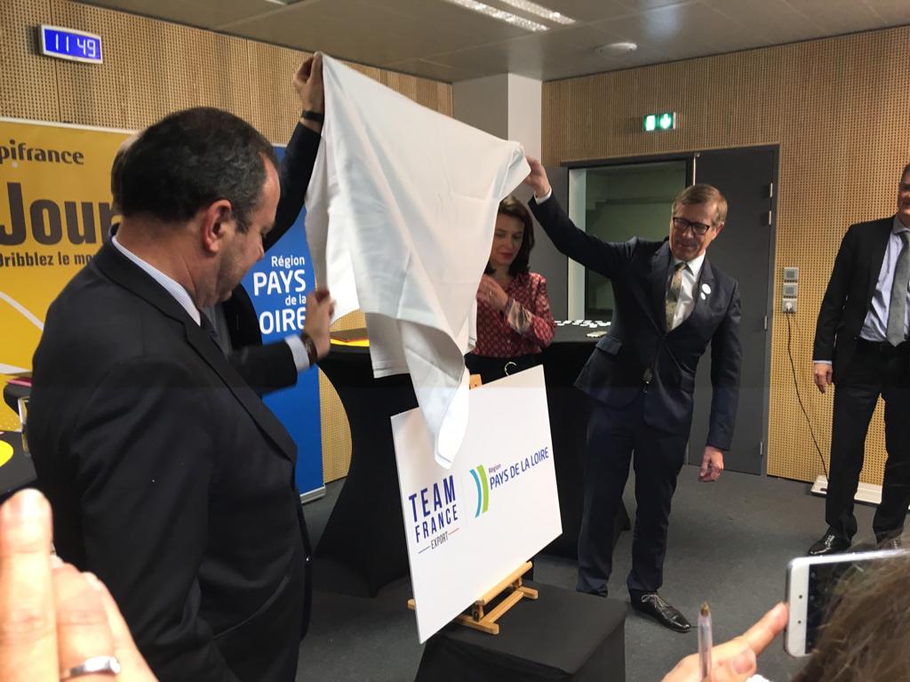 businessfrance's tweet photo. #JourI #Nantes @Bpifrance. Un moment important pour la #TeamFrance #Export et @paysdelaloire.@clecourtier "La bataille de l'Export se gagne en région au plus près des entreprises. C'est que nous faisons avec la Team 🇫🇷". https://t.co/Yjlp3hYIjQ