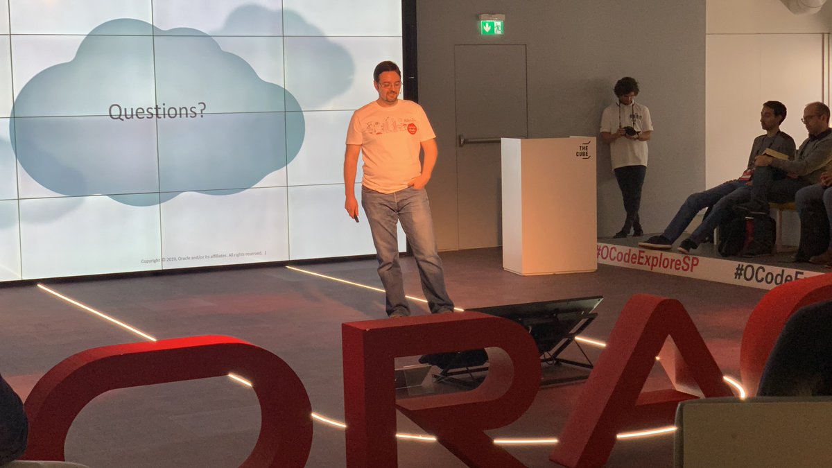 BraseroJesus's tweet image. DevOps master conference presented by Ivan Sampedro. #devops #OCodeExploreSP #OracleCode  #Oracle