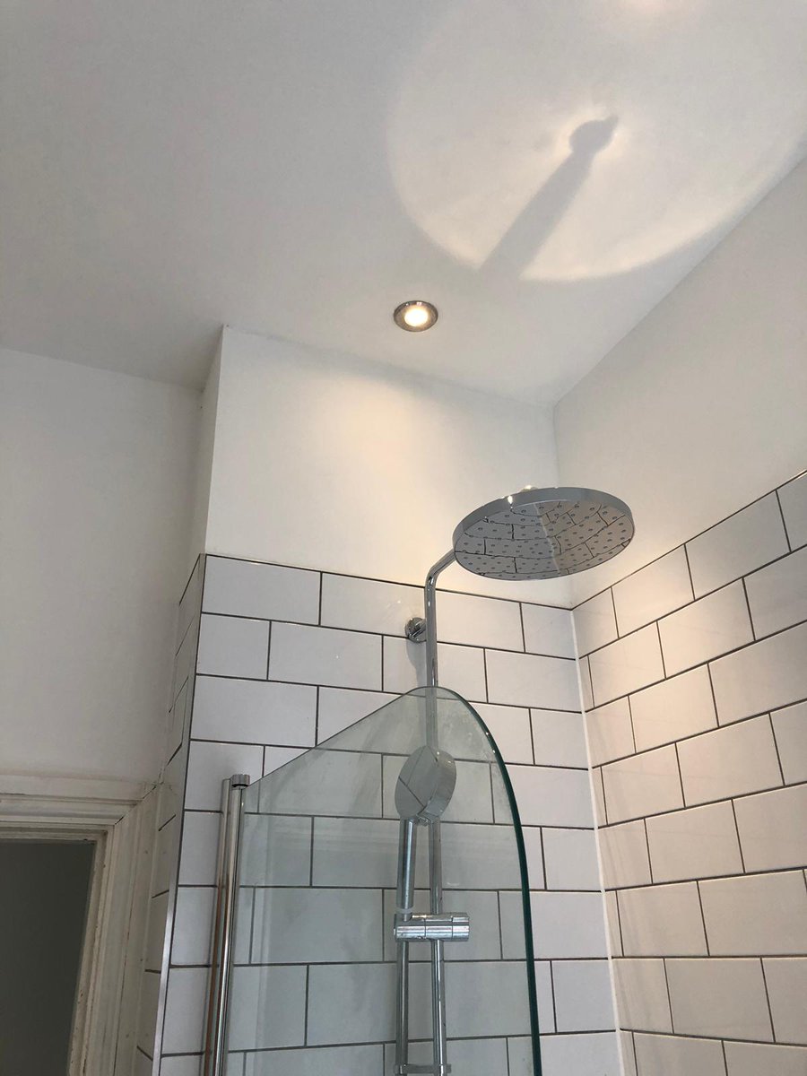DIYDOCTORS's tweet photo. just completed this lovely bathroom in Bearwood #bathroomdesign #bathroomremodel #bathroom https://t.co/3bDpGU6vMW