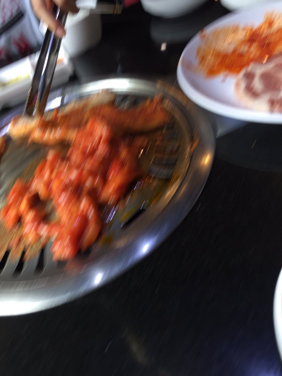 yourthorr's tweet photo. เป็นรูปที่ดีคั้บ🥓🥩 @urxangsw https://t.co/sxp0qvjX4S