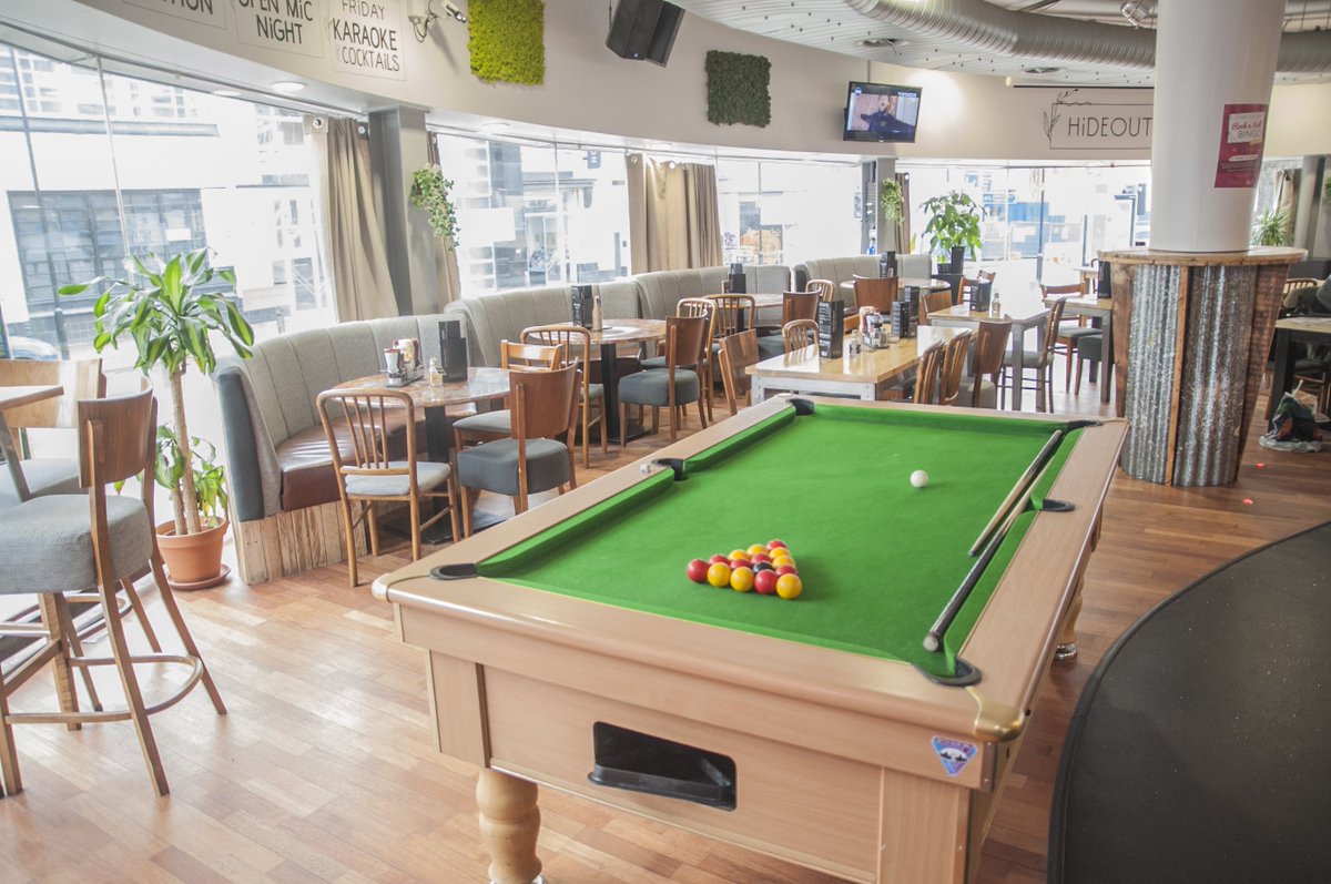 HideoutSheff's tweet photo. This week is the last week Hideout will be open until September!! Come a grab a bargain bev and some brekkie or lunch to celebrate all your years achievements. We are open till 5pm all week, serving food till 4pm🍺🍔 https://t.co/jp14sTkvhF