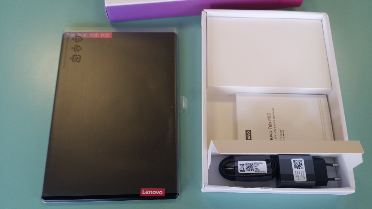 <a href="/MaRegionSud/">Région Sud</a> @DANE_Aix_Mrs Le contenu de la boite.
Pour le reste on verra au lycée en présentation.