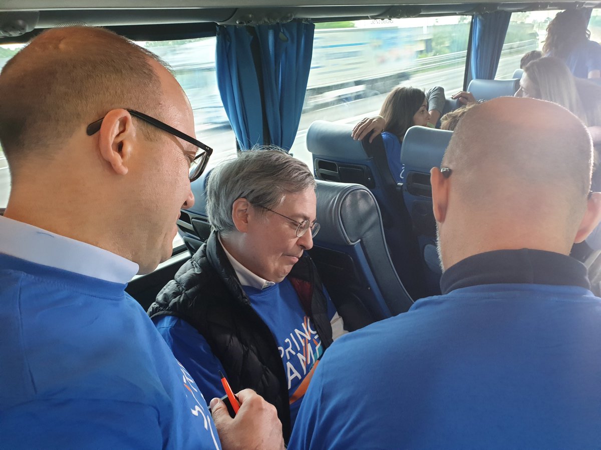 fpagliari's tweet photo. #TIMSpringCamp al lavoro ..... check on the road https://t.co/XOtQZD1bHE