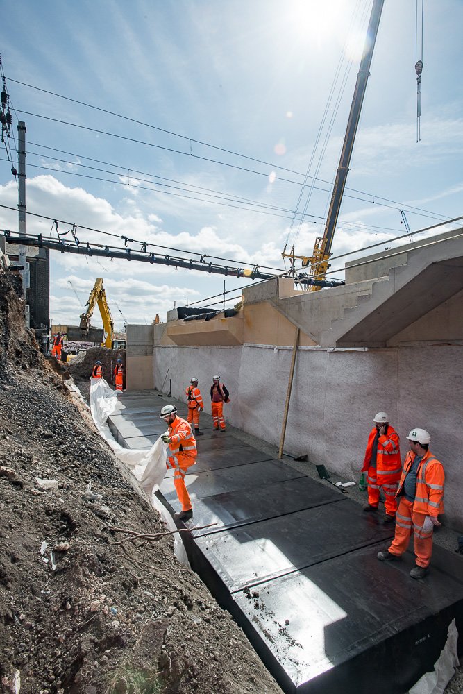 Jablite by Bewi tweet media